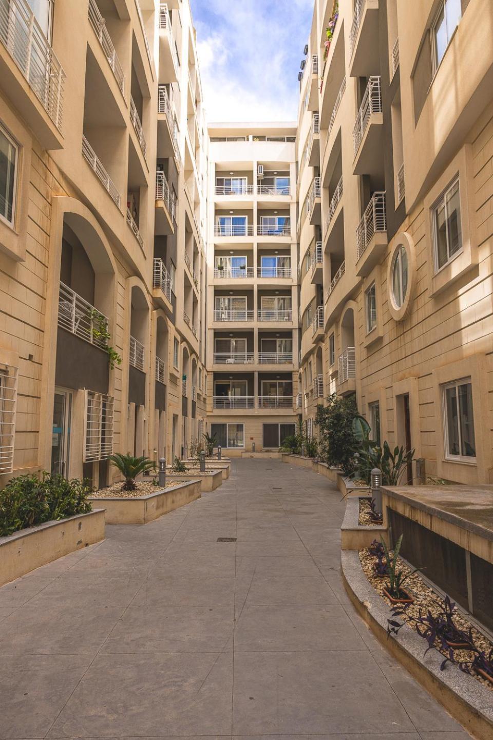 Balluta Bay Spacious Apt - 2Br Слима Екстериор снимка