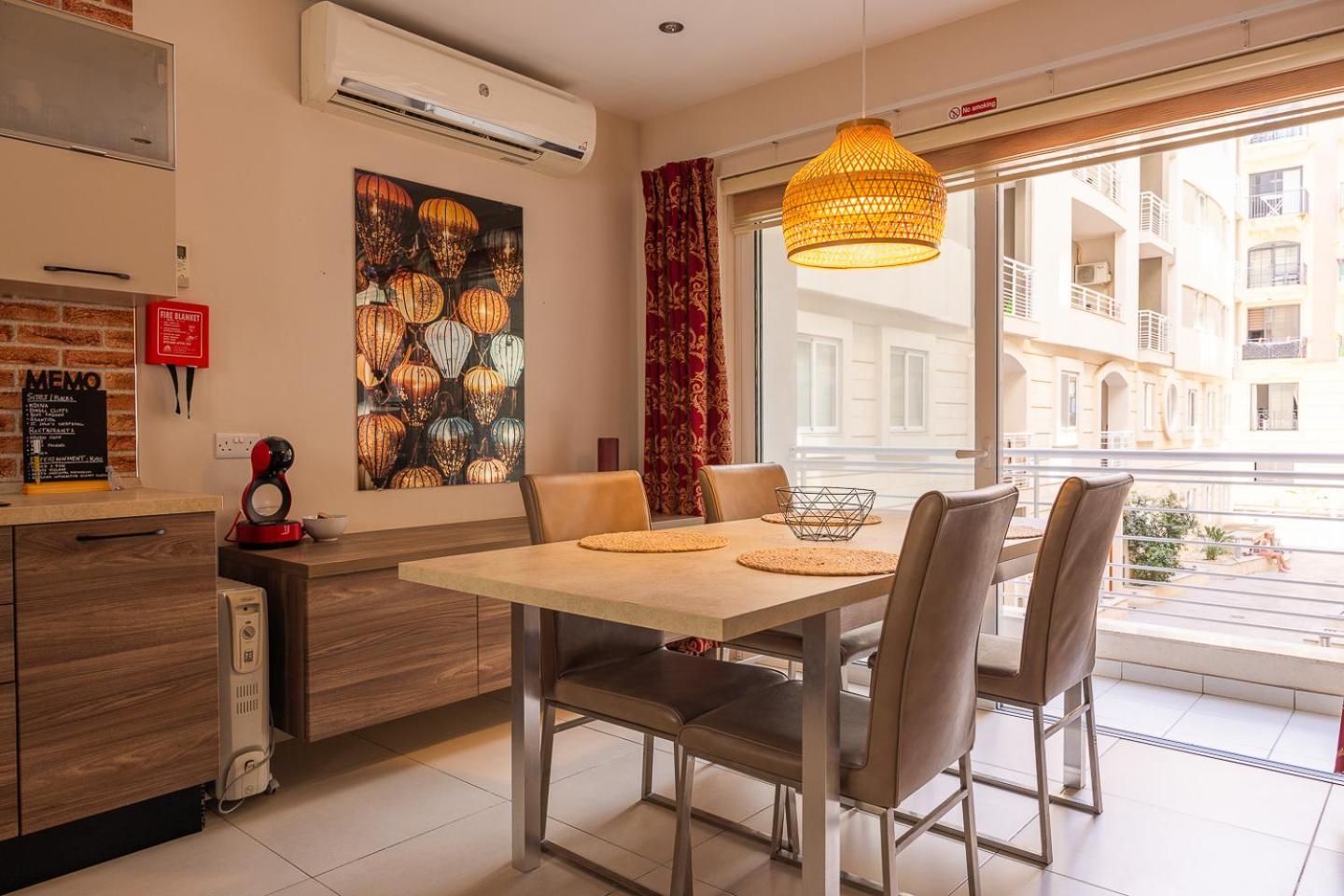 Balluta Bay Spacious Apt - 2Br Слима Екстериор снимка