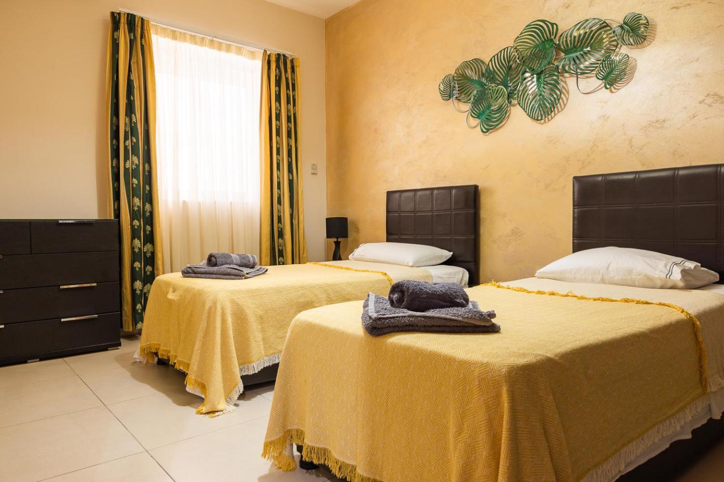 Balluta Bay Spacious Apt - 2Br Слима Екстериор снимка